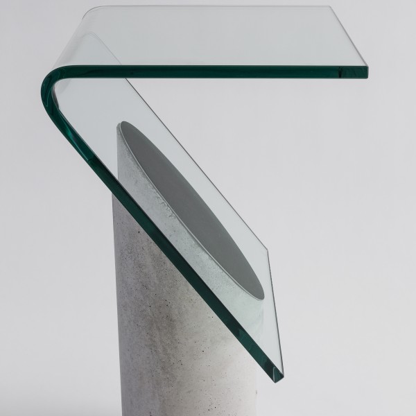 Mesa Dobra por Rodrigo Ohtake - Imagem 3