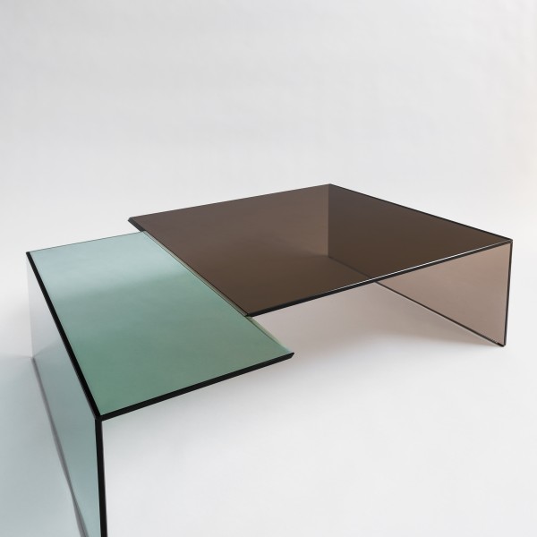 Mesa de Centro Prisma Quadrada por Estúdio Rain - Imagem 2