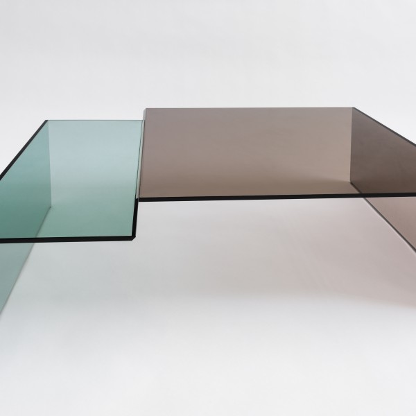 Mesa de Centro Prisma Quadrada por Estúdio Rain - Imagem 3